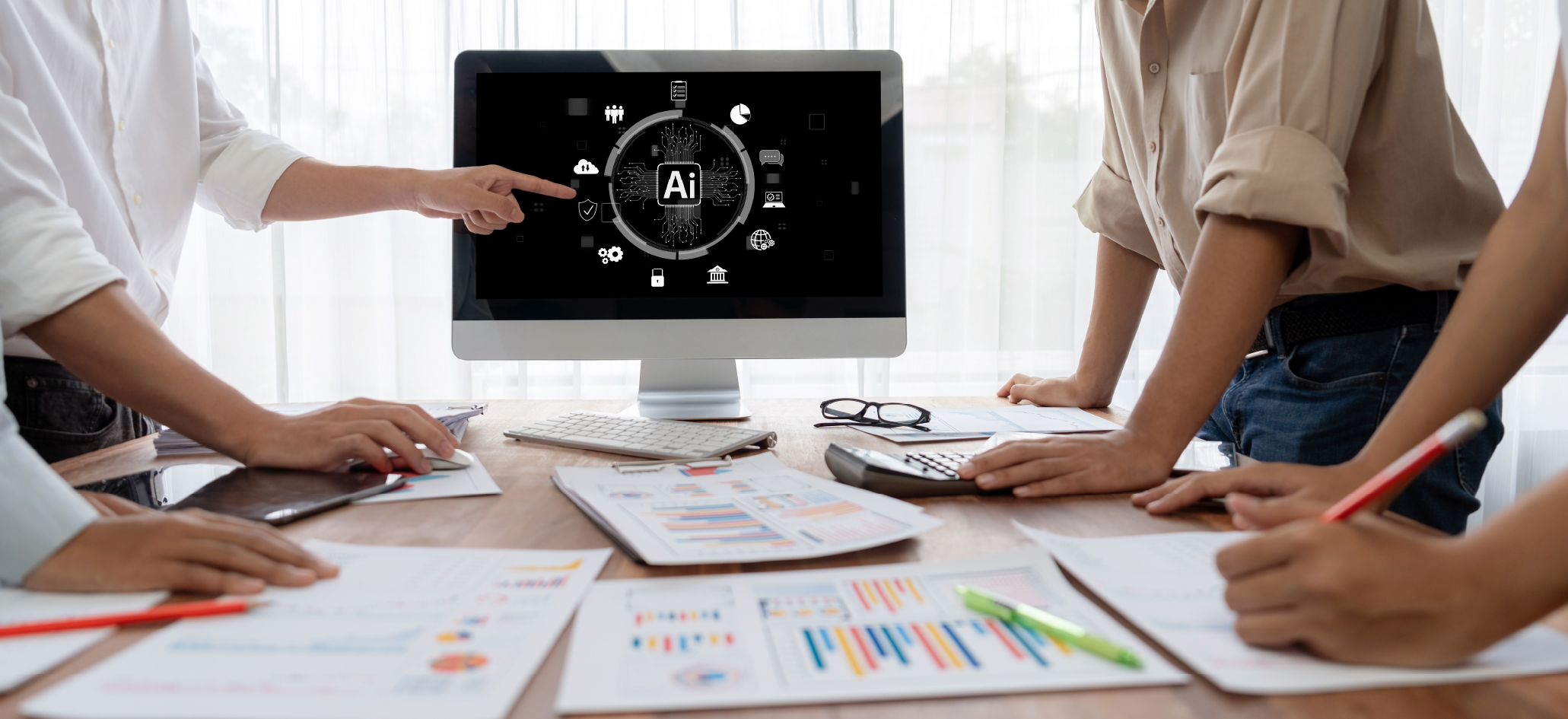 Image of professionals in a meeting using AI.